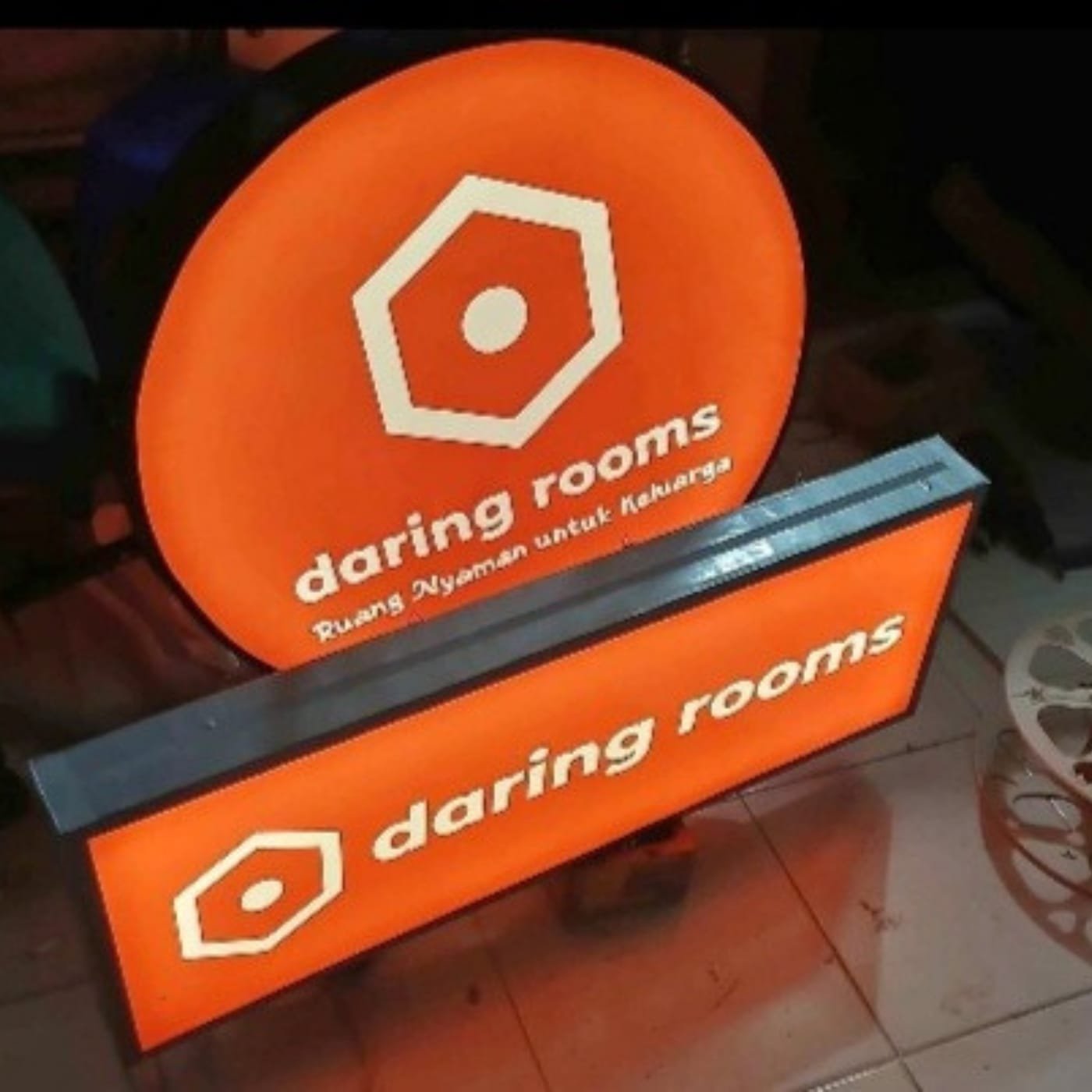 Jasa Neon Box Jabodetabek neon box bulat