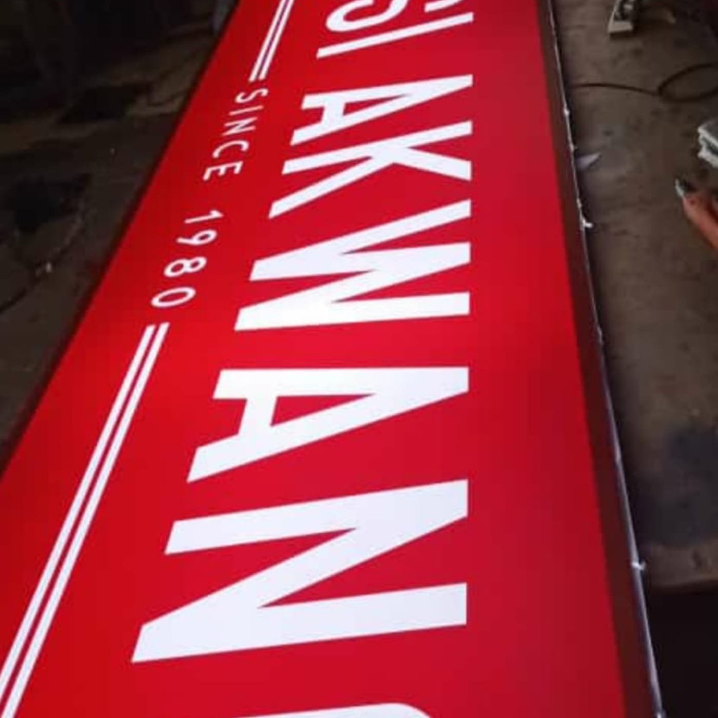 Portofolio neon box backlite