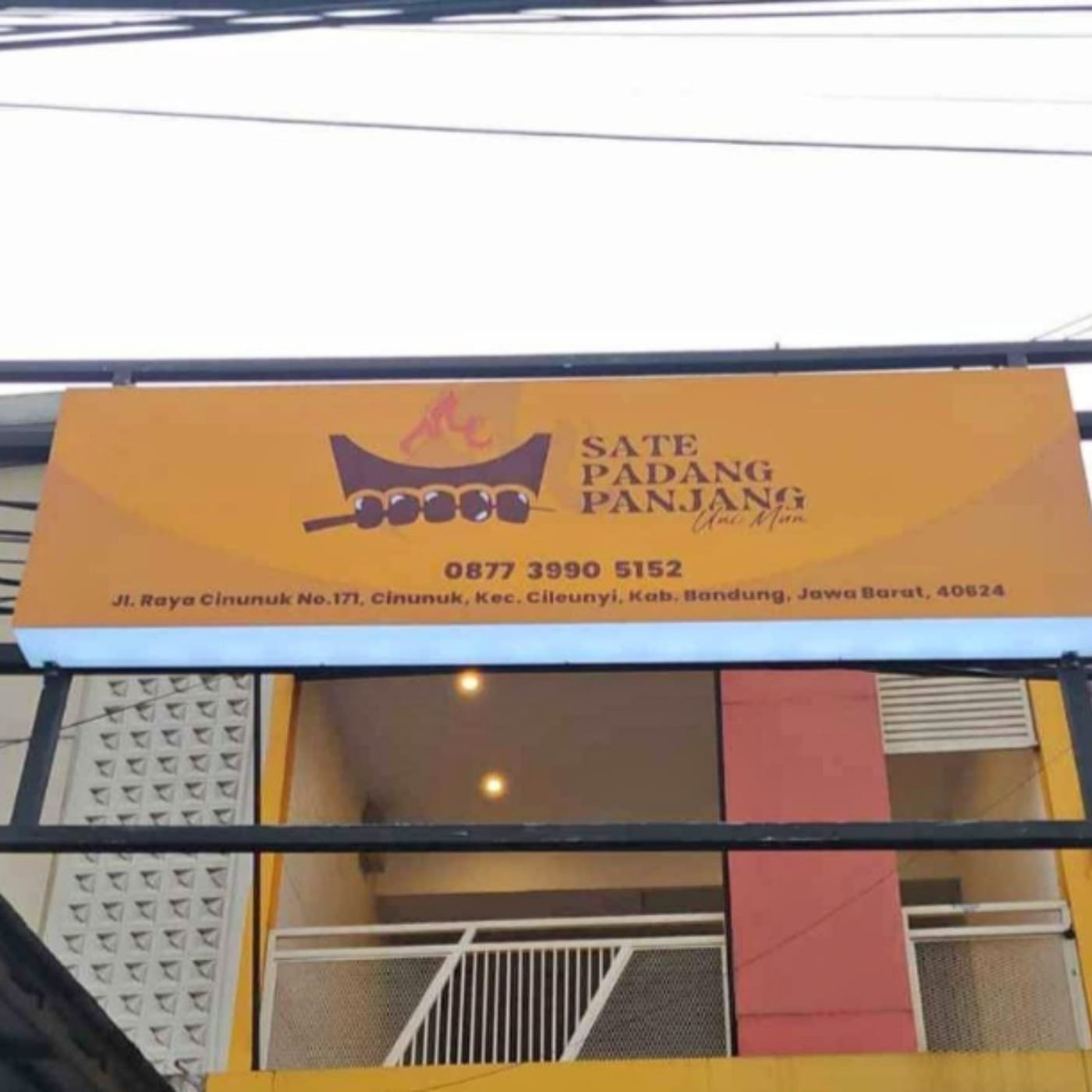 Portofolio neon box kotak sate padang